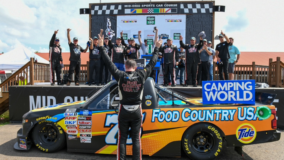 Parker Kligerman holds off Zane Smith for Camping World Trucks win at Mid-Ohio