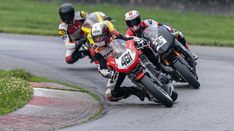 Vintage Motorcycles on track at Mid-Ohio Sports Car Course